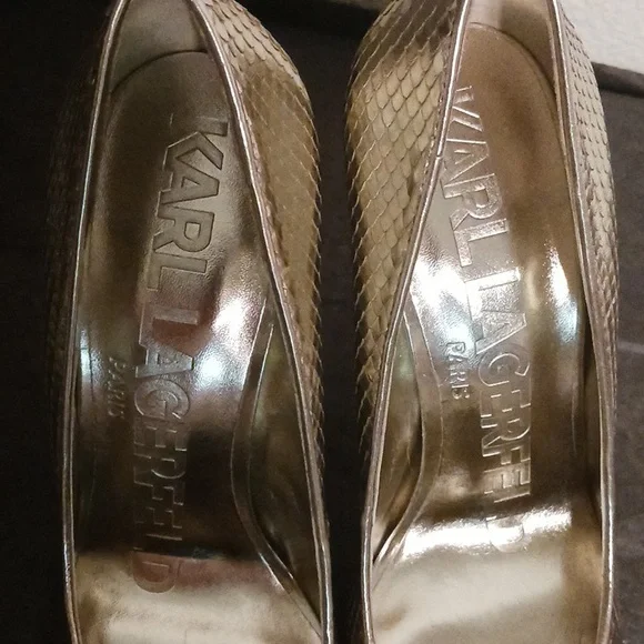 Karl Lagerfeld 6.5 Gold Heels - Picture 6 of 9